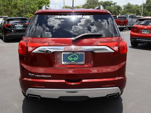 Certified 2018 GMC Acadia Denali w/ Technology Package FWD image 8