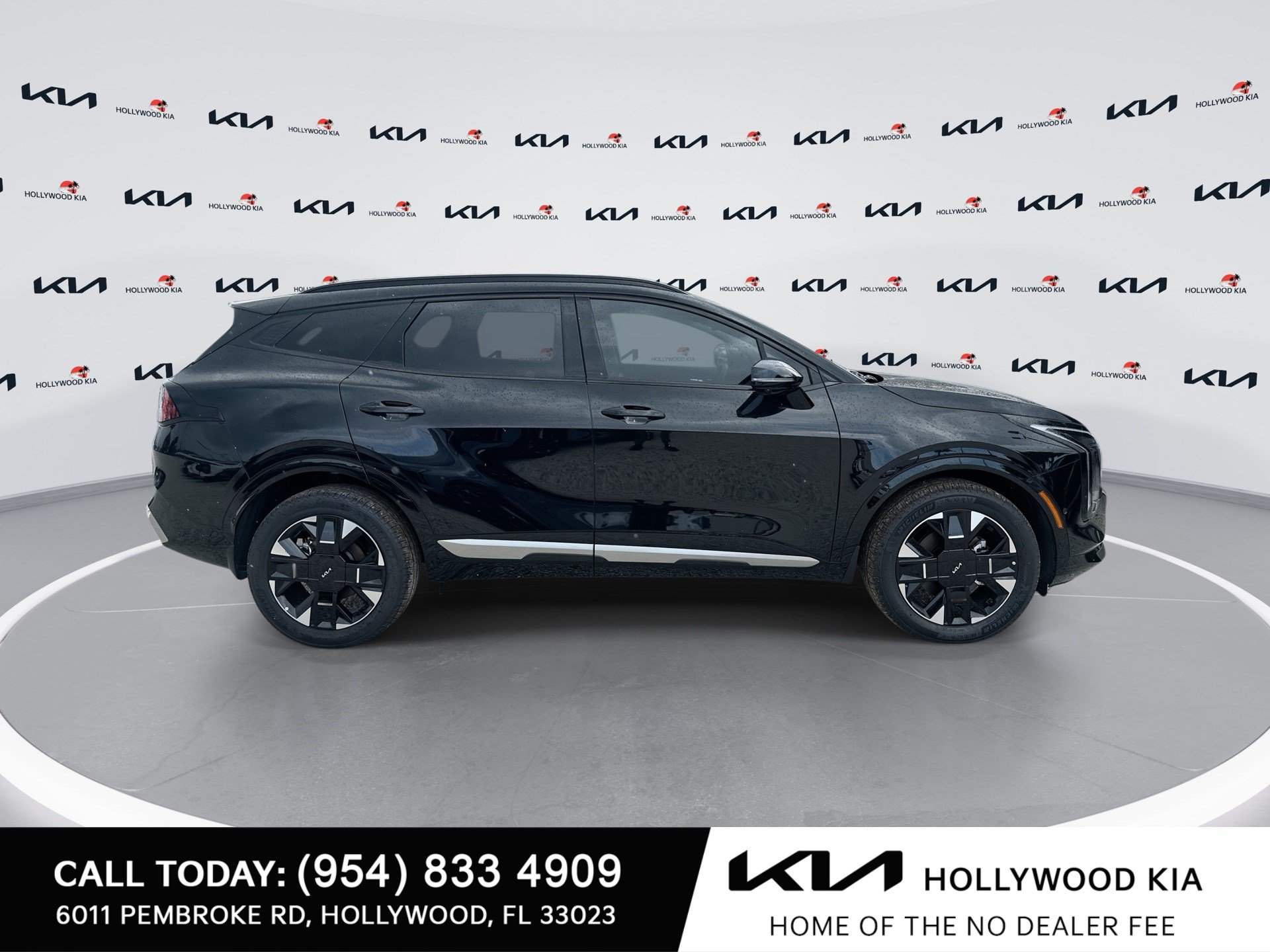 New 2026 Kia Sportage SX AWD/4WD image 9