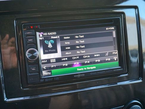 Used 2014 Mercedes-Benz Sprinter 2500 image 20