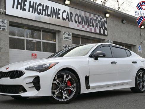 Used 2021 Kia Stinger GT image 1