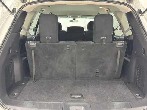 Used 2015 Nissan Pathfinder S FWD image 26