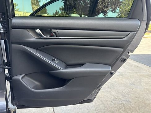 Used 2020 Honda Accord Sport image 34