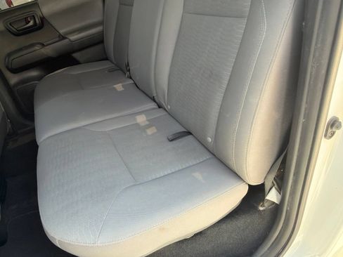 Used 2019 Toyota Tacoma SR w/ SR Convenience Package AWD/4WD image 14