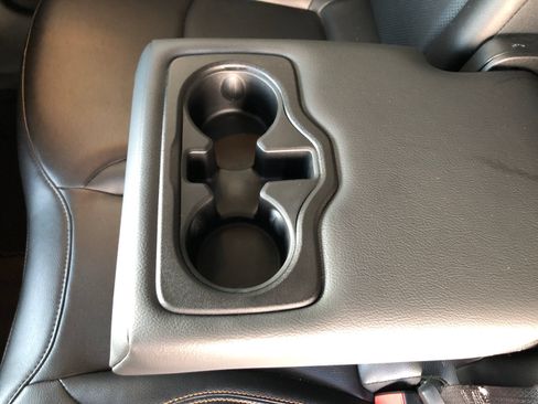 Used 2019 Jeep Compass Limited AWD/4WD image 15