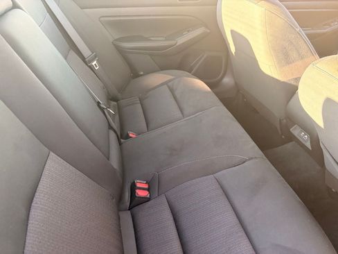 Certified 2024 Nissan Altima 2.5 SV FWD image 14