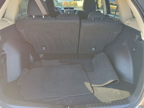 Used 2015 Honda CR-V LX image 17