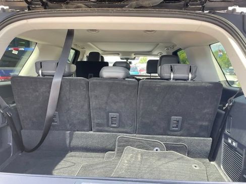 Used 2025 Ford Expedition Active AWD/4WD image 7