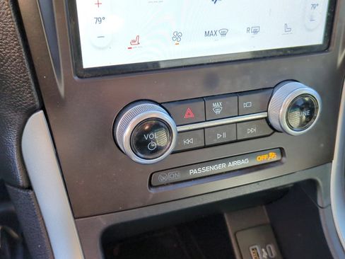 Used 2021 Ford Edge SEL w/ Convenience Package image 27