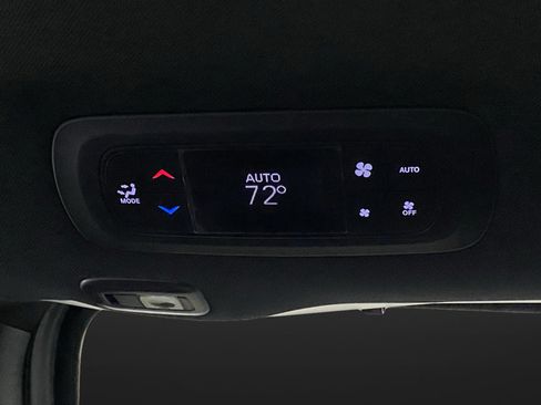 New 2026 Chrysler Pacifica Limited w/ S Appearance Package AWD/4WD image 36