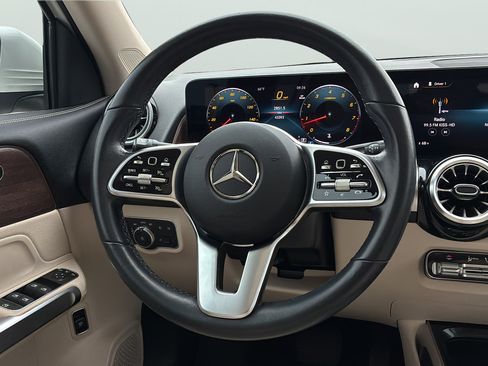 Used 2023 Mercedes-Benz GLB 250 image 19