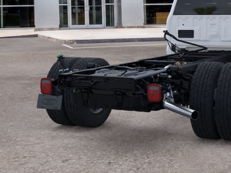 New 2025 Ford F600 4x4 Regular Cab Super Duty w/ XL Chrome Package image 21