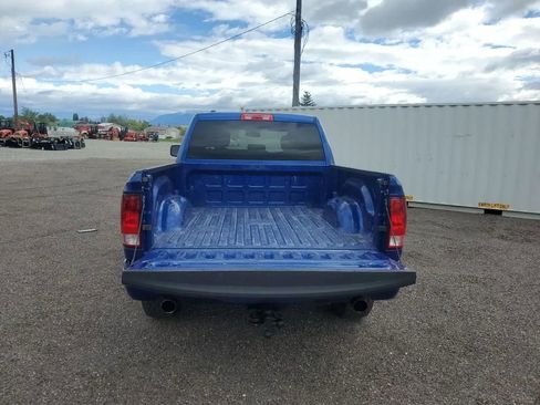 Used 2017 RAM 1500 Express AWD/4WD image 9
