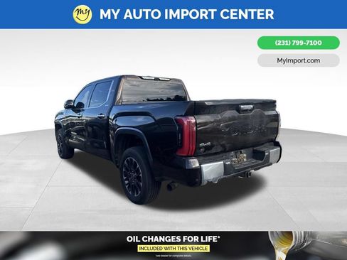 Used 2023 Toyota Tundra Limited AWD/4WD image 4