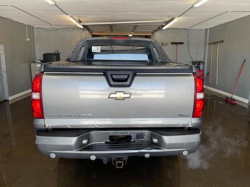 Used 2008 Chevrolet Avalanche LT w/ LT Preferred Equipment Group image 53