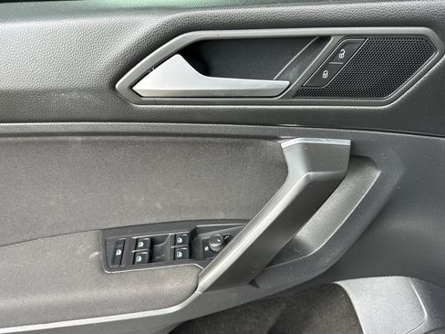 Certified 2021 Volkswagen Tiguan S FWD image 11