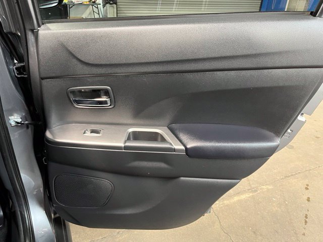 Used 2024 Mitsubishi Outlander Sport SE AWD/4WD image 13