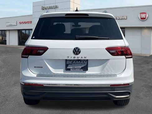 Used 2024 Volkswagen Tiguan SE FWD image 6
