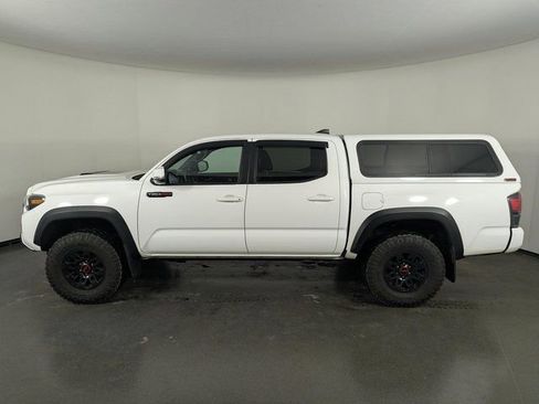 Used 2018 Toyota Tacoma TRD Pro image 5