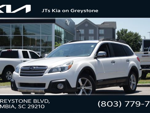 Used 2014 Subaru Outback 2.5i Limited AWD/4WD image 1