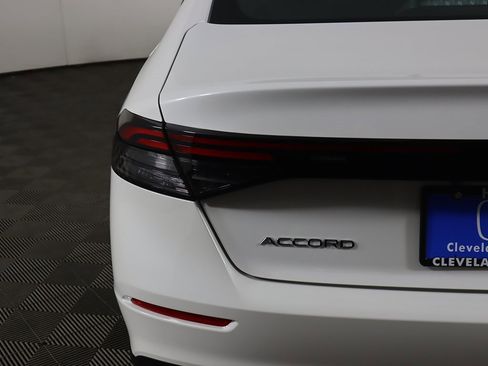 Certified 2025 Honda Accord SE image 15