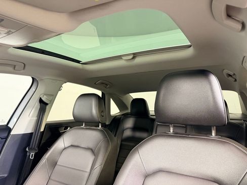 Used 2023 Volkswagen Jetta SE image 27