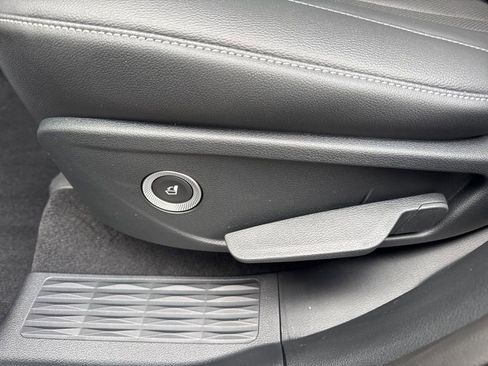 New 2026 Genesis GV80 2.5T Select image 40