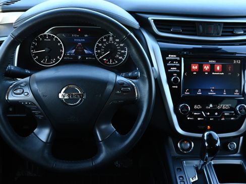 Used 2021 Nissan Murano SV w/ SV Special Edition Package image 11