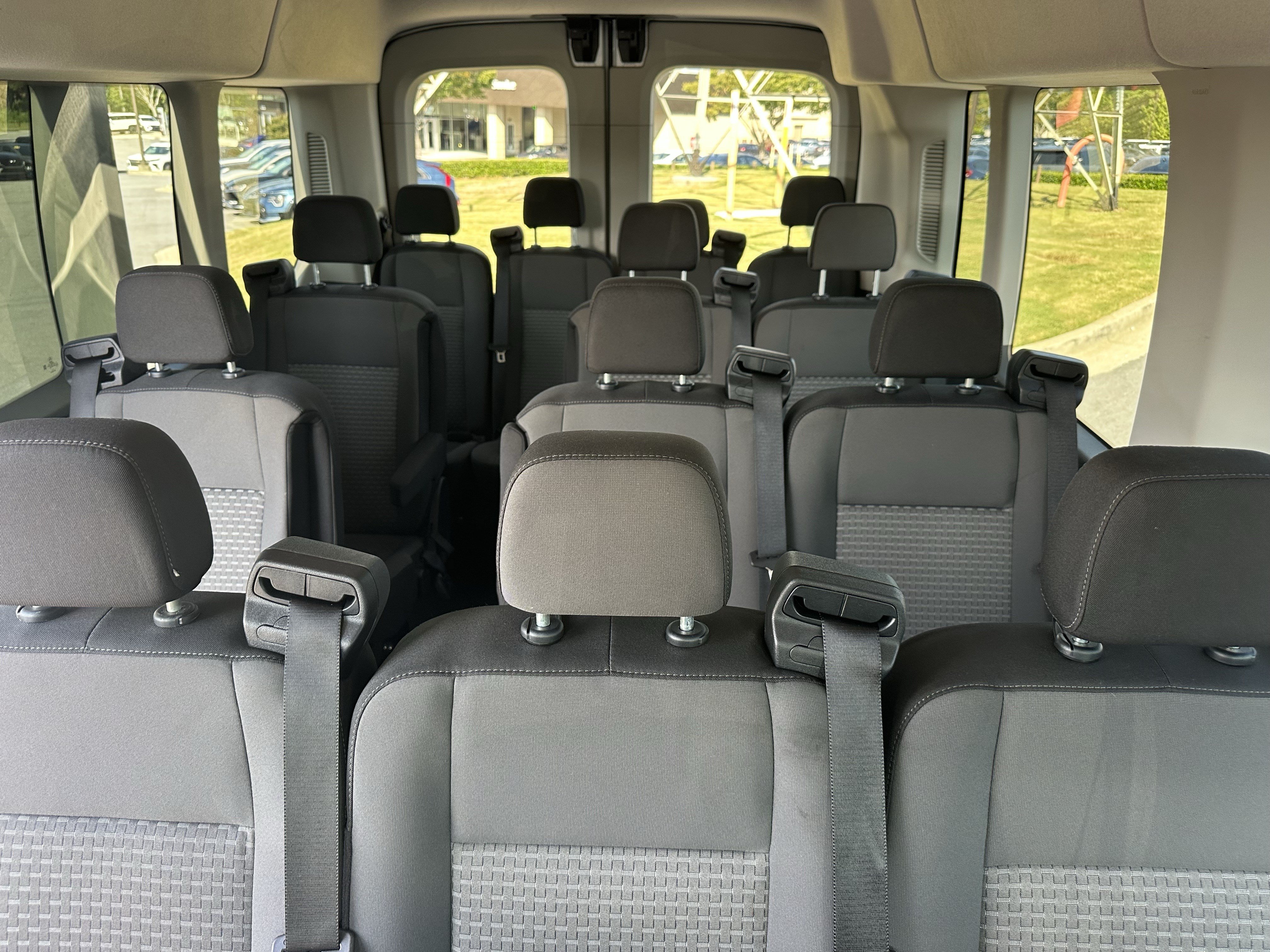 Used 2022 Ford Transit 350 XLT RWD image 15