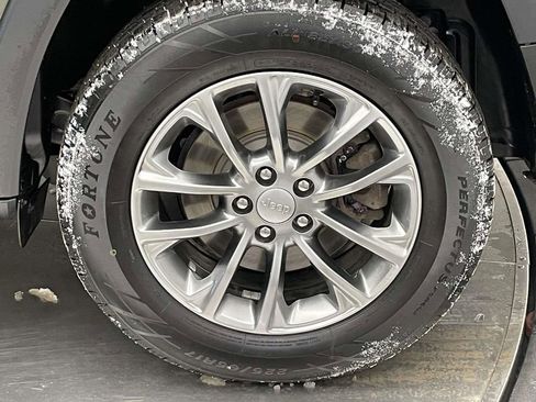 Used 2021 Jeep Cherokee Latitude Lux image 12