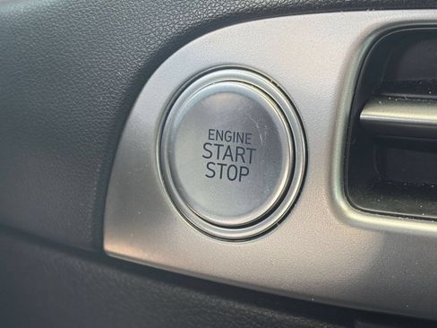 Used 2024 Hyundai Palisade SEL FWD image 20