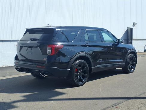Certified 2022 Ford Explorer ST w/ Equipment Group 401A image 6