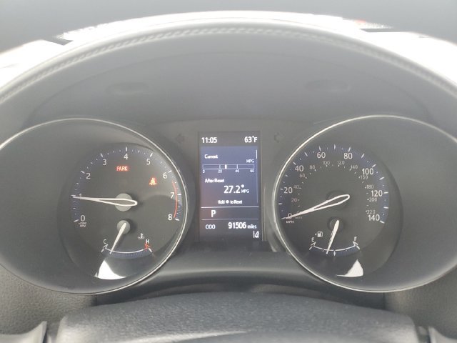 Used 2021 Toyota C-HR LE FWD image 23