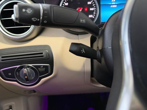 Used 2020 Mercedes-Benz GLC 300 4MATIC Coupe image 37