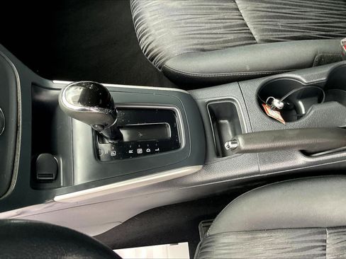 Used 2018 Nissan Sentra SV FWD image 17