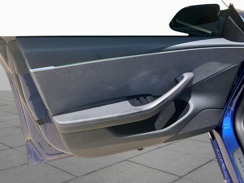 Used 2025 Tesla Model 3 Long Range RWD image 21