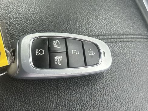 Used 2023 Hyundai Tucson SEL FWD image 28