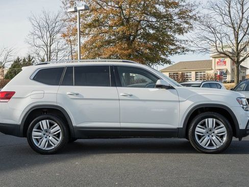 Used 2018 Volkswagen Atlas SEL Premium image 4