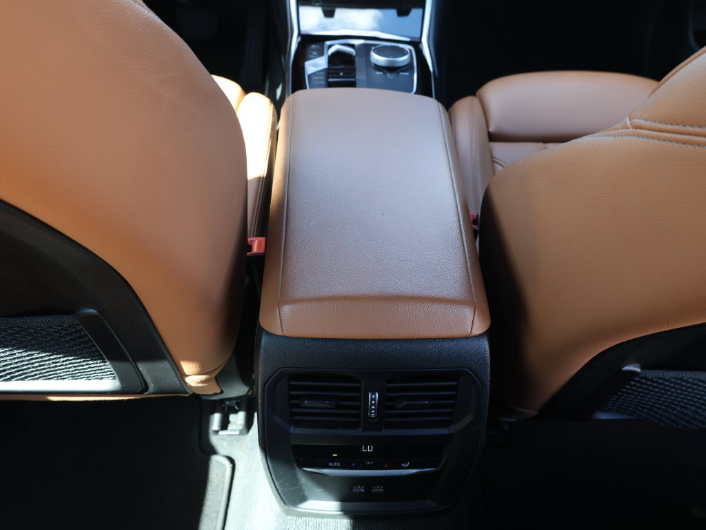 Used 2023 BMW 330i Sedan RWD image 26