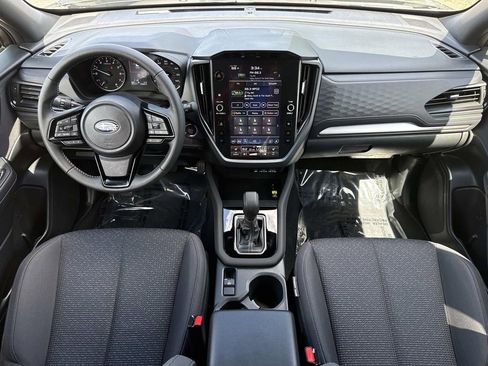 Used 2025 Subaru Forester Premium w/ Convenience Package #1 image 17