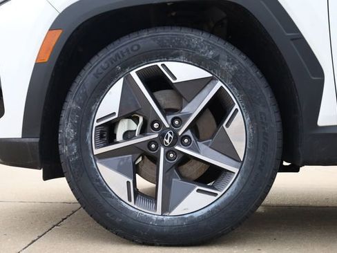 Certified 2025 Hyundai Tucson SEL image 6