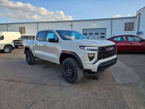 New 2026 GMC Canyon Elevation w/ Convenience Package RWD image 7