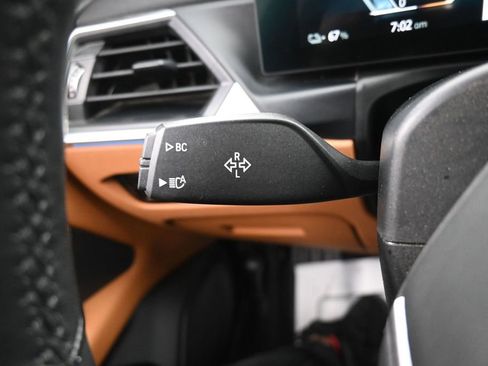 Used 2022 BMW i4 eDrive40 w/ Premium Package RWD image 16