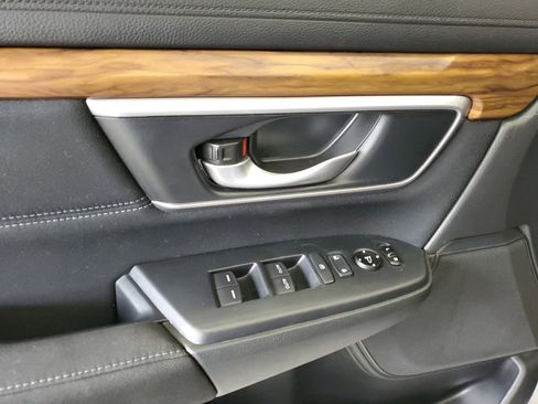 Used 2019 Honda CR-V EX image 19
