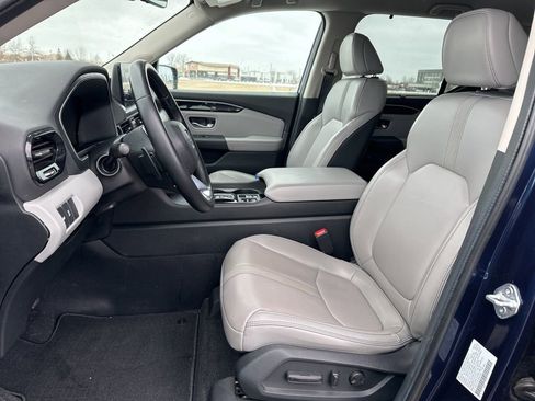 Used 2024 Honda Pilot EX-L image 16