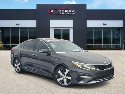 Used 2019 Kia Optima S w/ S Panoramic Sunroof Package