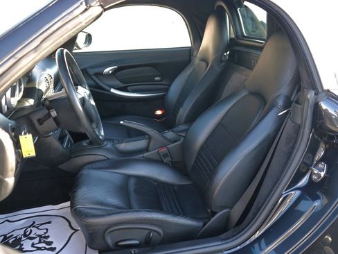 Used 2004 Porsche Boxster S image 19