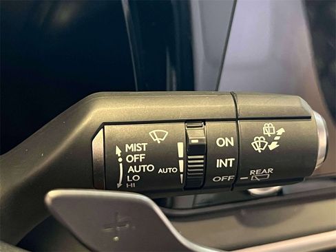 Certified 2025 Lexus RX 350h w/ Kick Sensor & Tow Package image 22