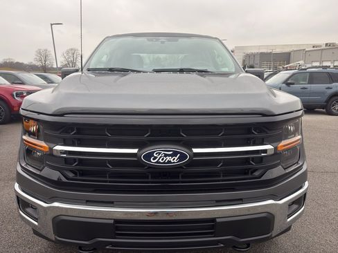 New 2026 Ford F150 XLT w/ XLT Chrome Appearance Package image 2