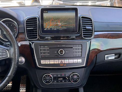 Used 2016 Mercedes-Benz GLE 400 4MATIC image 8