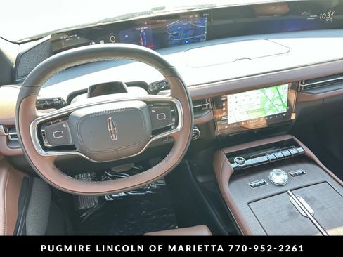 New 2026 Lincoln Navigator L Reserve AWD/4WD image 32
